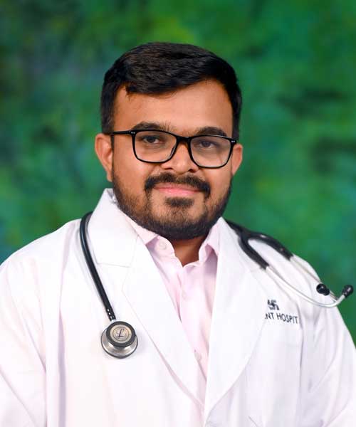 Urologist in Belgaum Belagavi, North Karnataka, Dr. Yuvraj Yadravi